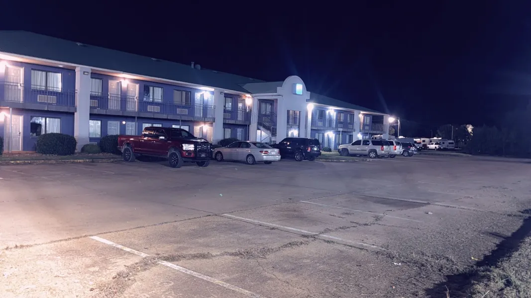 Americas Best Value Inn Brinkley hotel detail image 2