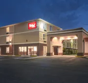 Red Roof Inn & Suites Biloxi - Ocean Springs hotel detail image 5