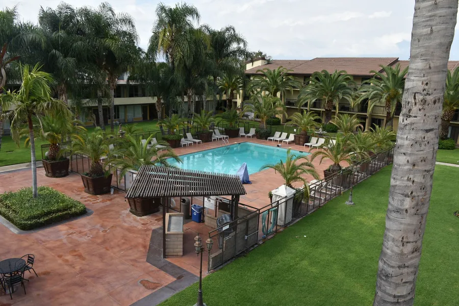 Ontario Airport Inn hotel detail image 2