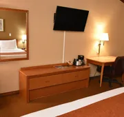 Ontario Airport Inn hotel detail image 7