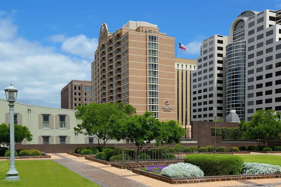 DoubleTree Suites by Hilton Austin Downtown Capitol hotel detail image 2