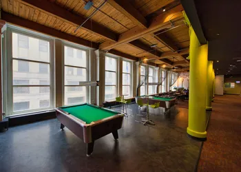 HI Chicago Hostel hotel thumbnail 4