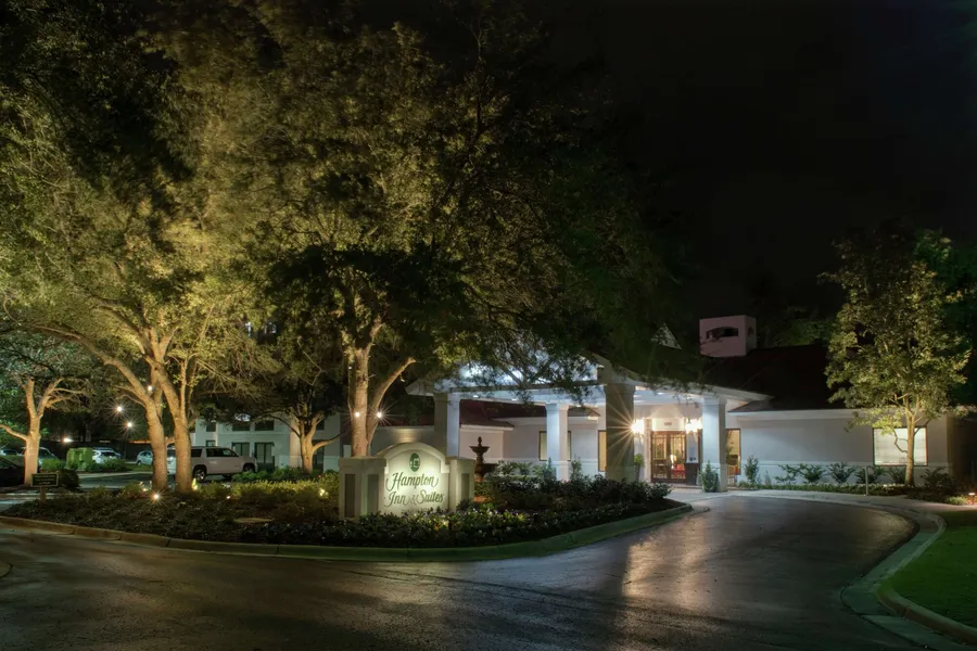 Hampton Inn & Suites Wilmington/Wrightsville Beach hotel detail image 2