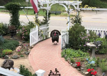 Olallieberry Inn B&B hotel thumbnail 3