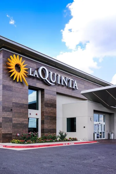 La Quinta Inn & Suites by Wyndham Branson hotel detail image 2