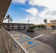 Motel 6 Ontario, CA - Airport hotel detail image 7