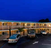 Viking Motel hotel detail image 3