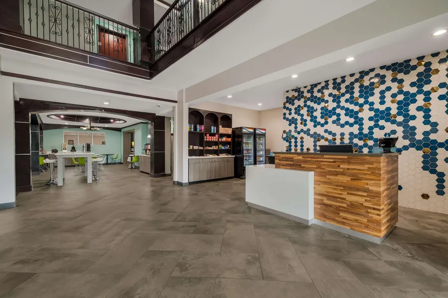 Best Western Plus Bowie Inn & Suites hotel detail image 2