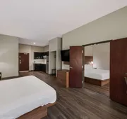 Best Western Plus Bowie Inn & Suites hotel detail image 4