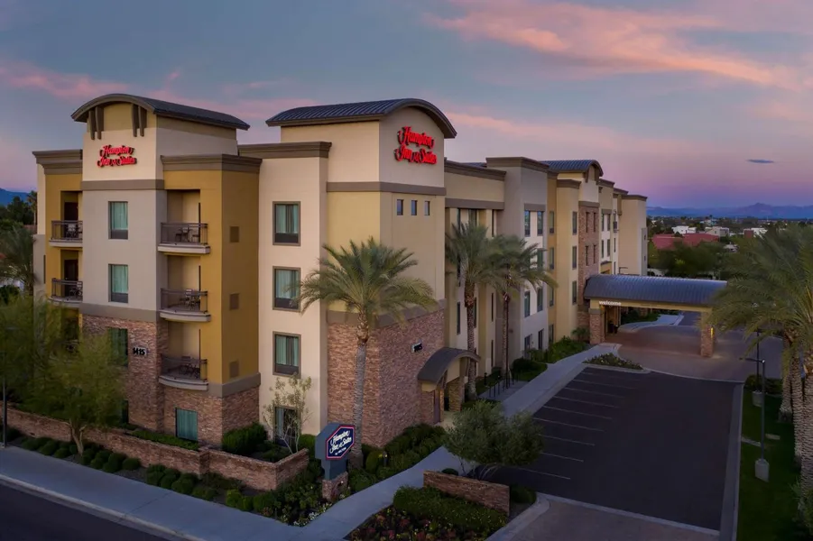 Hampton Inn & Suites Phoenix Tempe hotel detail image 2
