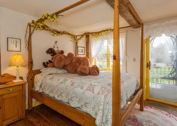 The Inn at Buck Hollow Farm hotel thumbnail 7
