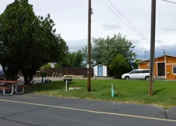 Umatilla Inn and Suites hotel thumbnail 2