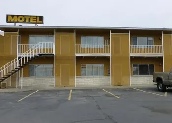 Umatilla Inn and Suites hotel thumbnail 3