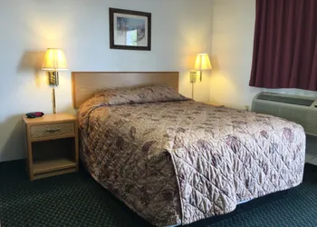 Umatilla Inn and Suites hotel thumbnail 6