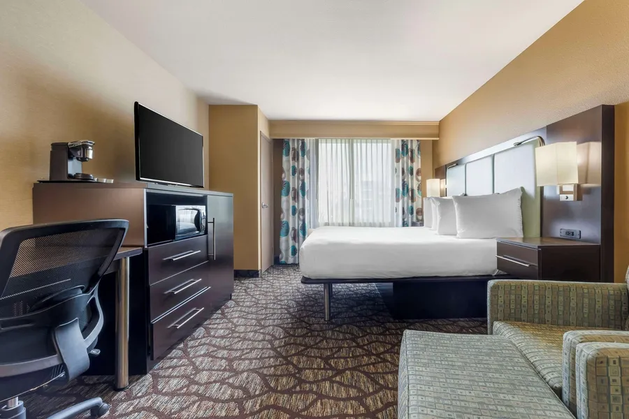 Best Western Plus Oceanside Palms hotel detail image 6