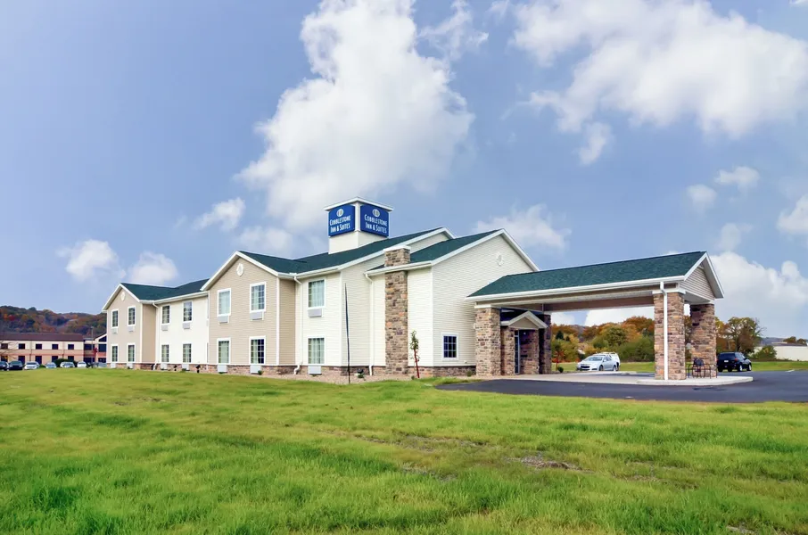 Cobblestone Inn & Suites - Ambridge hotel detail image 6
