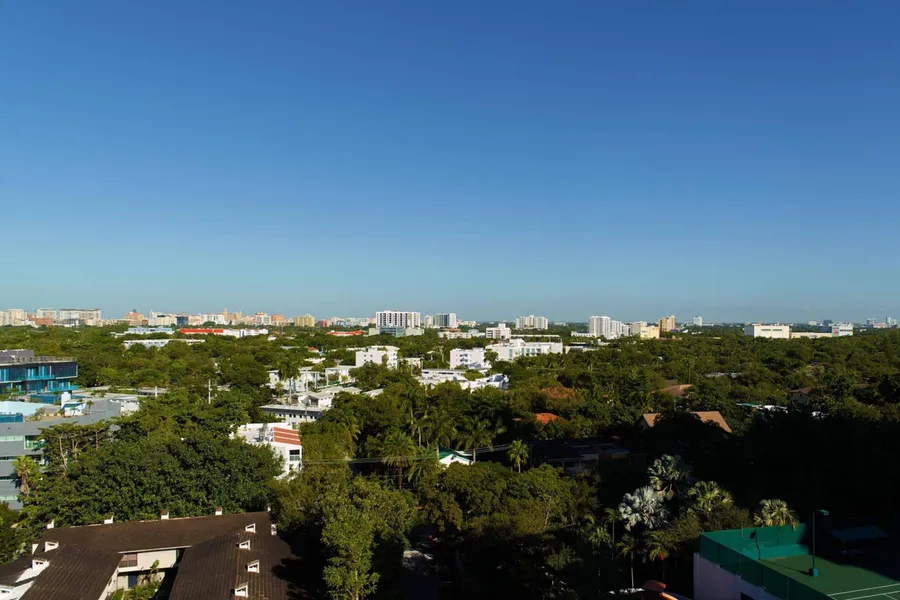 Courtyard by Marriott Miami Coconut Grove hotel detail image 2