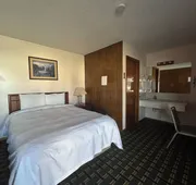 Big 12 Motel Broken Bow Ne hotel detail image 7