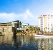 Universal's Loews Sapphire Falls Resort hotel detail image 5