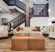 Quality Suites Houston Hobby Airport hotel detail image 3