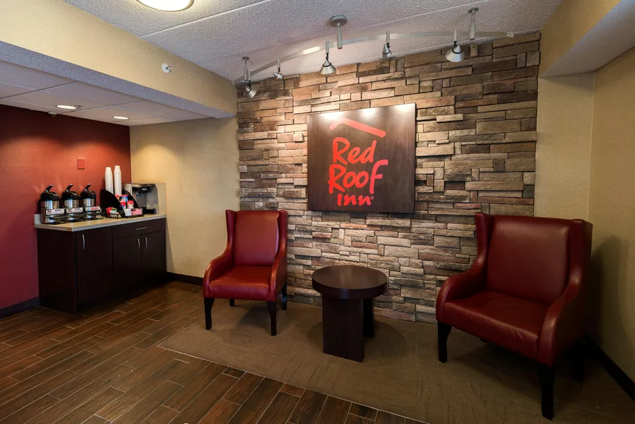 Red Roof Inn Chicago - Downers Grove hotel detail image 6