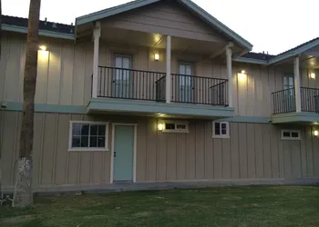 Value Inn & Suites hotel thumbnail 2