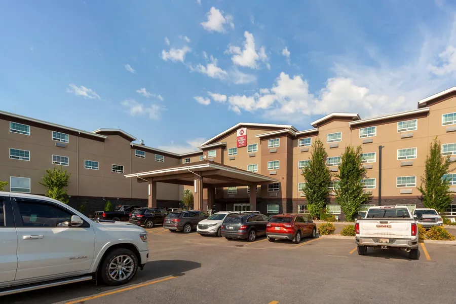 Best Western Plus Fort Saskatchewan Inn & Suites hotel detail image 2