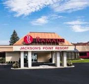 Ramada by Wyndham Jacksons Point hotel detail image 5