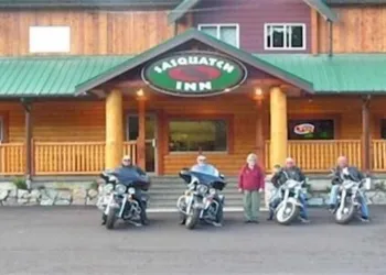 Sasquatch Inn hotel thumbnail 4