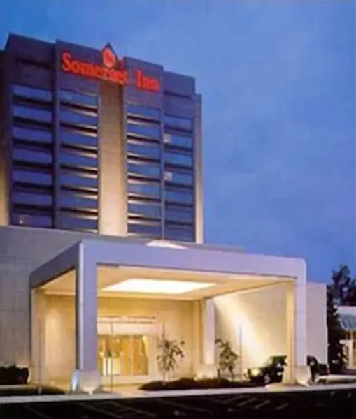 Somerset Inn hotel detail image 2