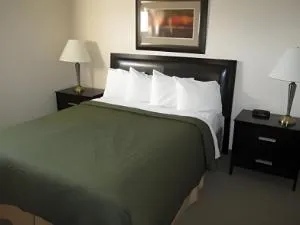 Quality Inn hotel thumbnail 2