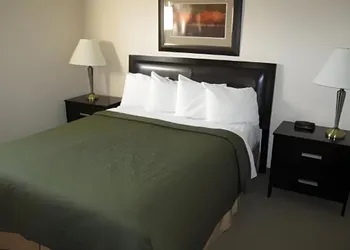 Quality Inn hotel thumbnail 3