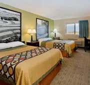 Super 8 by Wyndham Rochelle hotel detail image 7