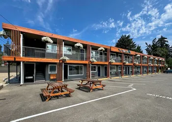 The Tide's Inn hotel thumbnail 2
