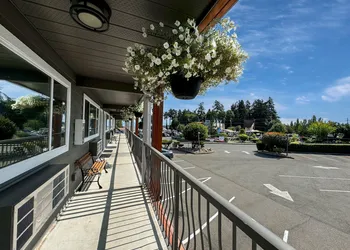 The Tide's Inn hotel thumbnail 3