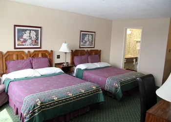 Diamond Motor Inn hotel thumbnail 2
