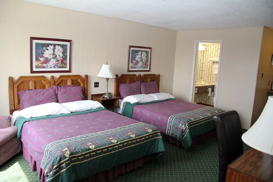 Diamond Motor Inn hotel detail image 2
