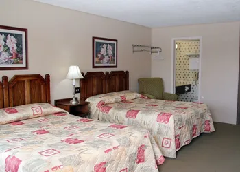 Diamond Motor Inn hotel thumbnail 4