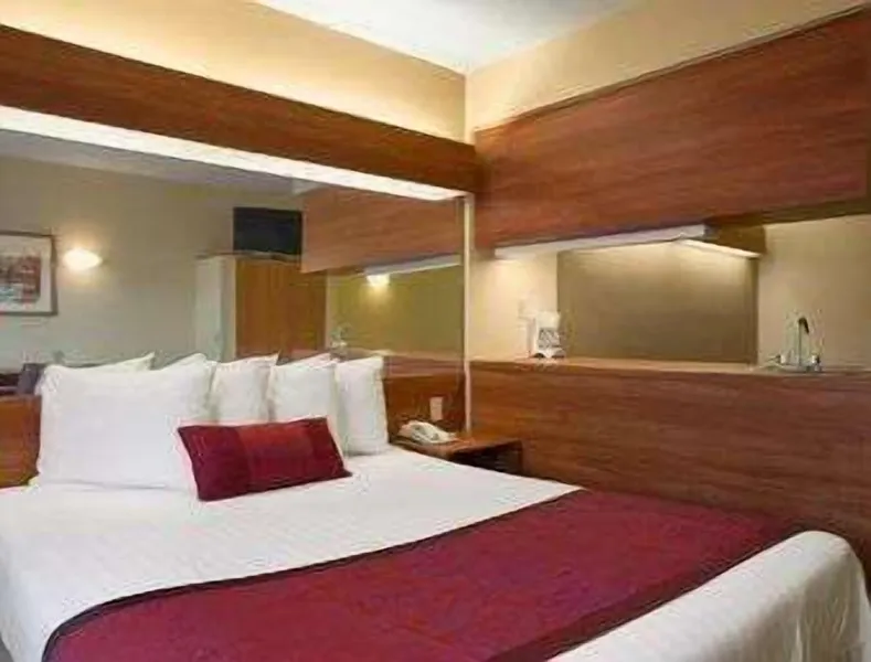 Days Inn & Suites by Wyndham Lafayette IN hotel detail image 6