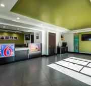 Motel 6 Canoga Park, CA hotel detail image 3