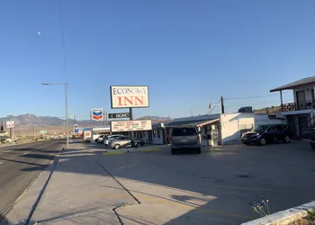 Economy Inn hotel thumbnail 4