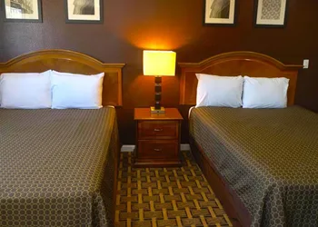 Kings Motel Inglewood hotel thumbnail 4