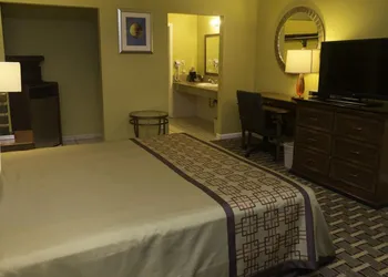 Kings Motel Inglewood hotel thumbnail 6