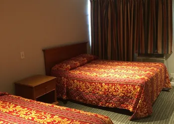 Century Inn hotel thumbnail 4