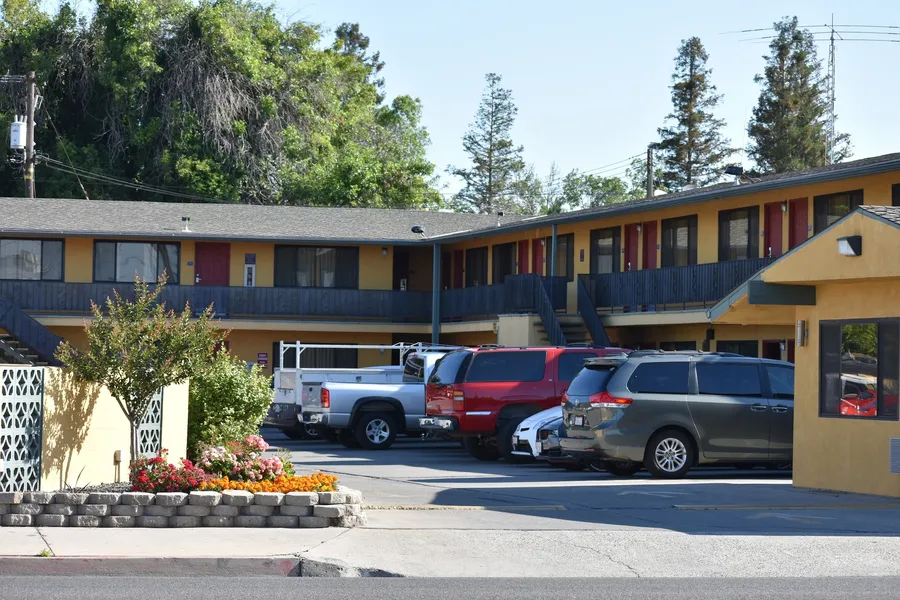 Apex Inn hotel detail image 2