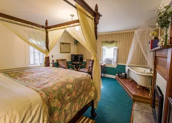 Buffalo Tavern Bed & Breakfast hotel thumbnail 6