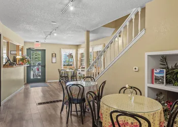 Old Town Inn hotel thumbnail 5