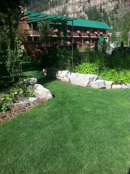 The River's Edge Motel Lodge & Resort hotel detail image 2