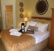The River's Edge Motel Lodge & Resort hotel detail image 7