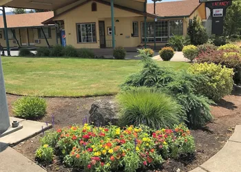 Bestway Inn hotel thumbnail 7